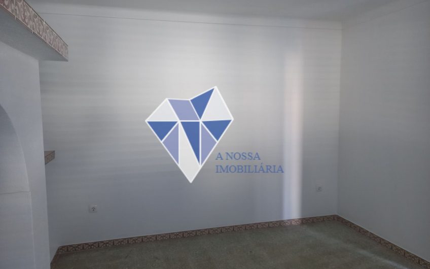 Moradia em Banda T2 Degolados – Campo Maior